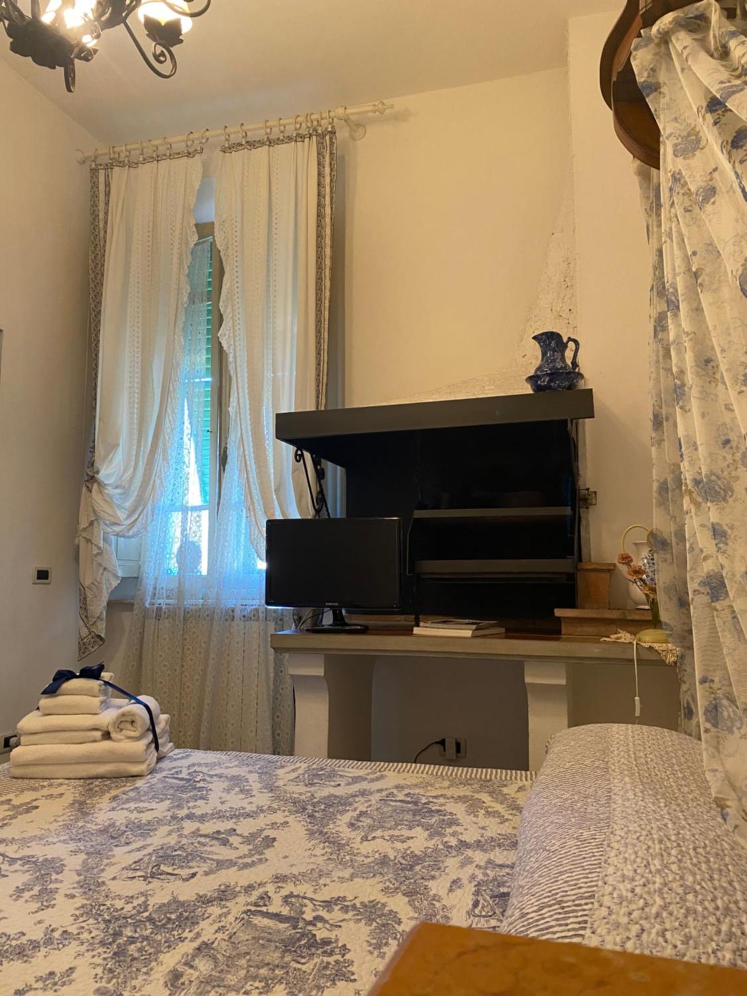 Bed and Breakfast Casa Simonetti Торре-дель-Лаго-Пуччини Экстерьер фото